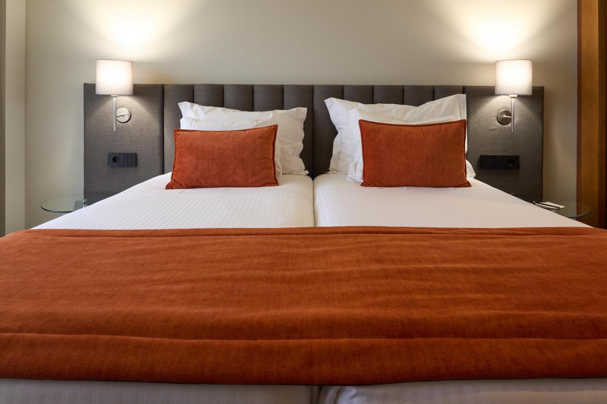 Hotel Versatile Guarda Kültér fotó